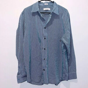 Calvin Klein 100% cotton blue white striped long sleeve button down dress shirt